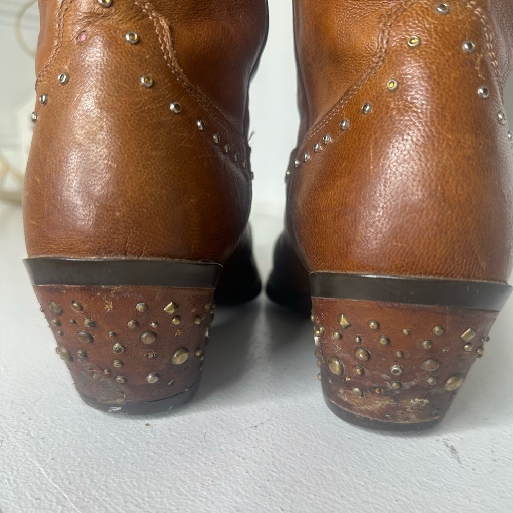 Ariat Women’s 9B Studded Western Cowboy Boots Brown Leather Distressed - Picture 6 of 9